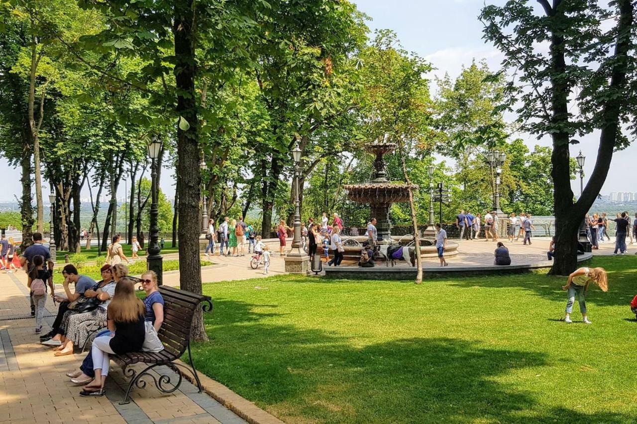 Kyiv Top Location 60M2 Apt In Old City Fast Wifi Selfchekin Kültér fotó